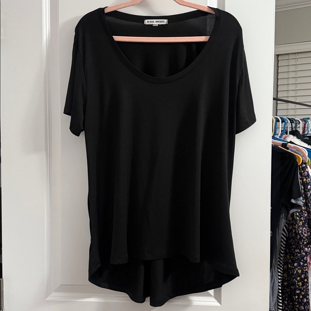 2X MORAL SOCIETY Black Women's Short Sleeve Top - Excellent Condition!
